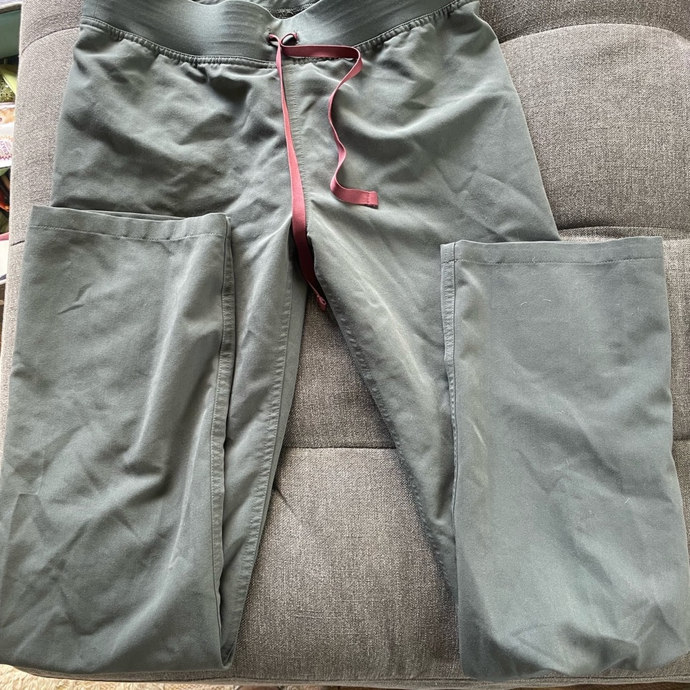 Figs basic scrub pant limited color